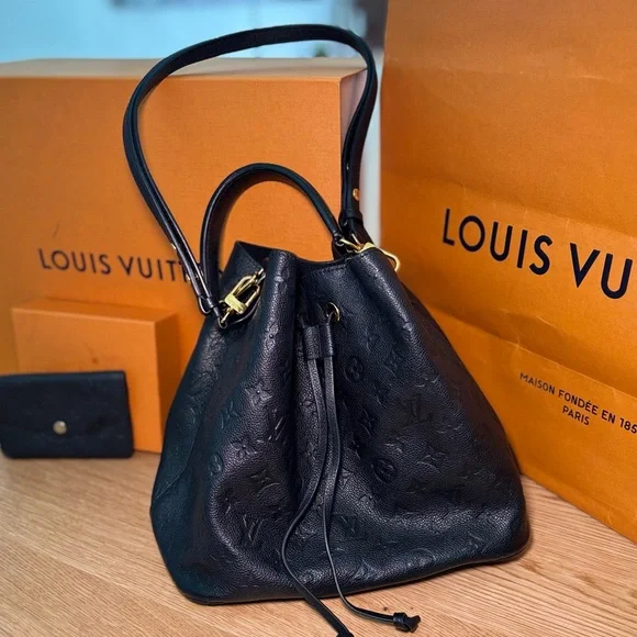 Louis Vuitton Black Embossed Shoulder Bag - Picture 2 of 11